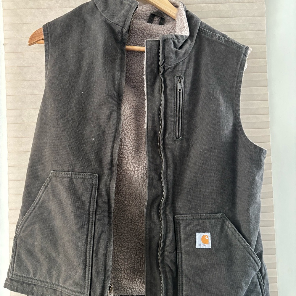 Carhartt Black Sherpa-Lined Vest